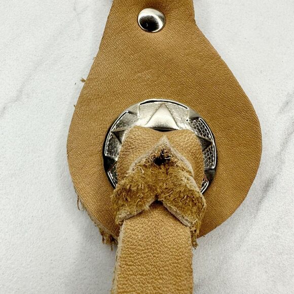 Soft Brown Leather Fringe Western Concho Boho Keychain Keyring - Picture 5 of 9